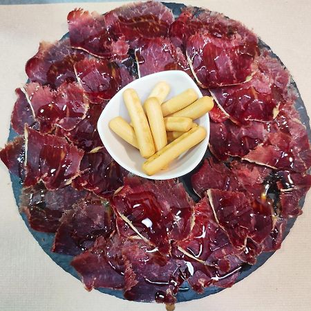 Jarrio Hotel Restaurante Las Camelias מראה חיצוני תמונה