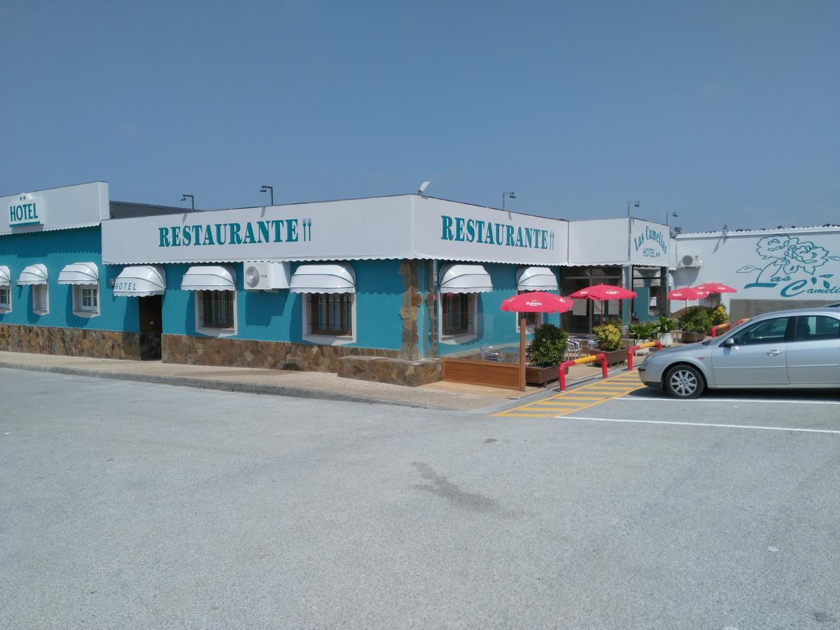 Jarrio Hotel Restaurante Las Camelias מראה חיצוני תמונה